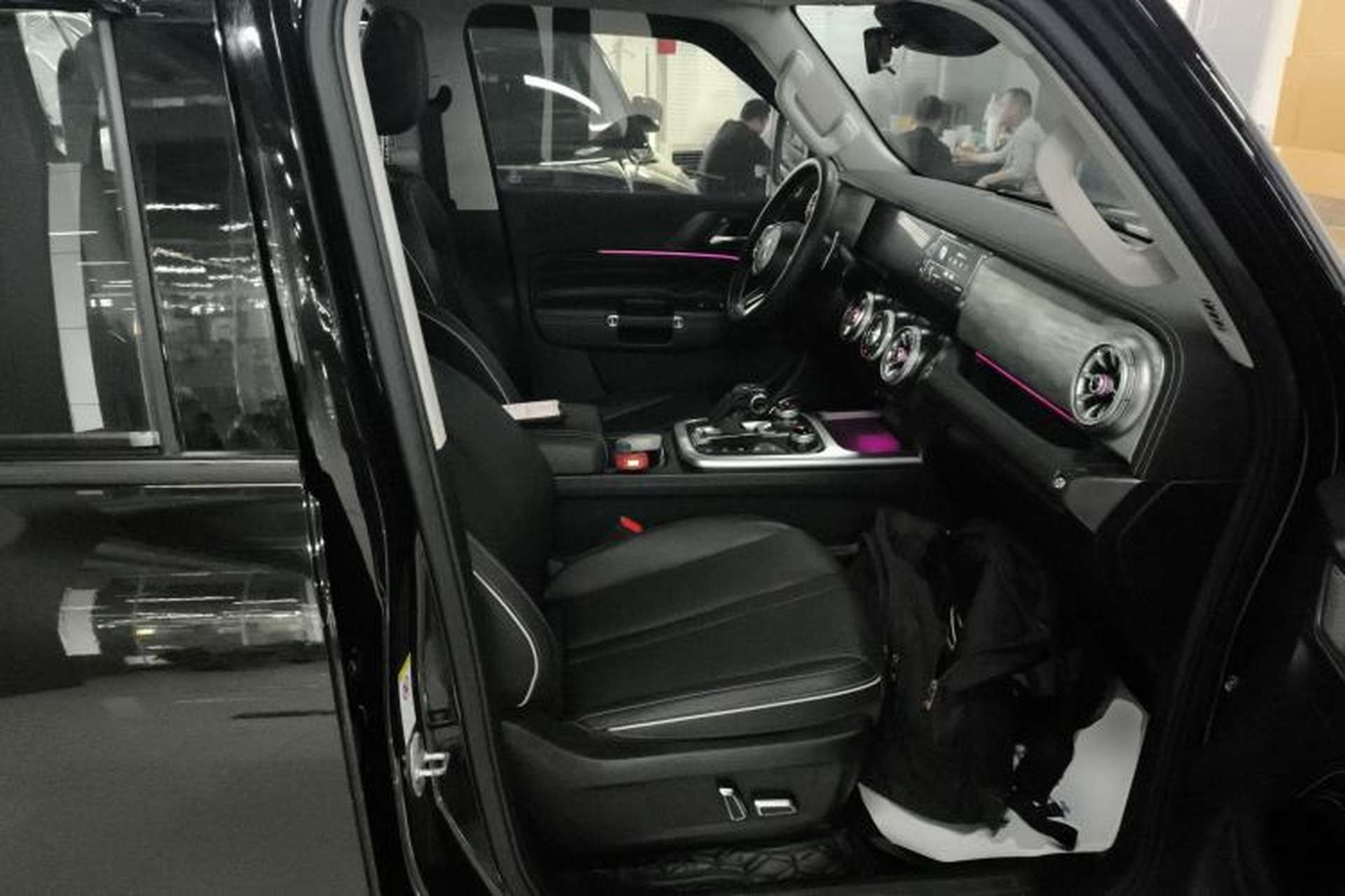 Used Tank 300 2021 Off-Road Edition 2.0T Conqueror Right Front Seat