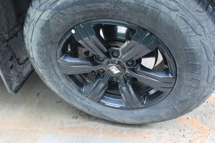 Used Tank 300 2021 Off-Road Edition 2.0T Conqueror Right Front Wheel Hub