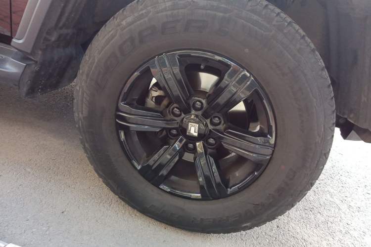 Used Tank 300 2021 Off-Road Edition 2.0T Conqueror Right Front Wheel Hub