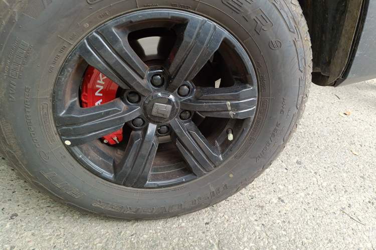 Used Tank 300 2021 Off-Road Edition 2.0T Conqueror Right Front Wheel Hub