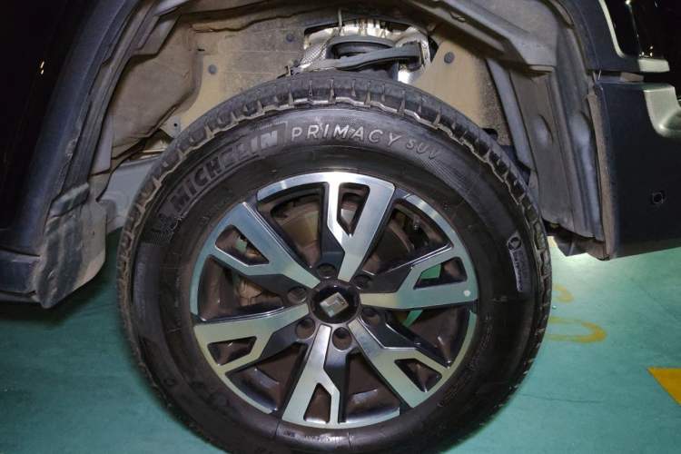 Used Tank 300 2021 City Edition 2.0T—Truly Stylish Right Front Wheel Hub