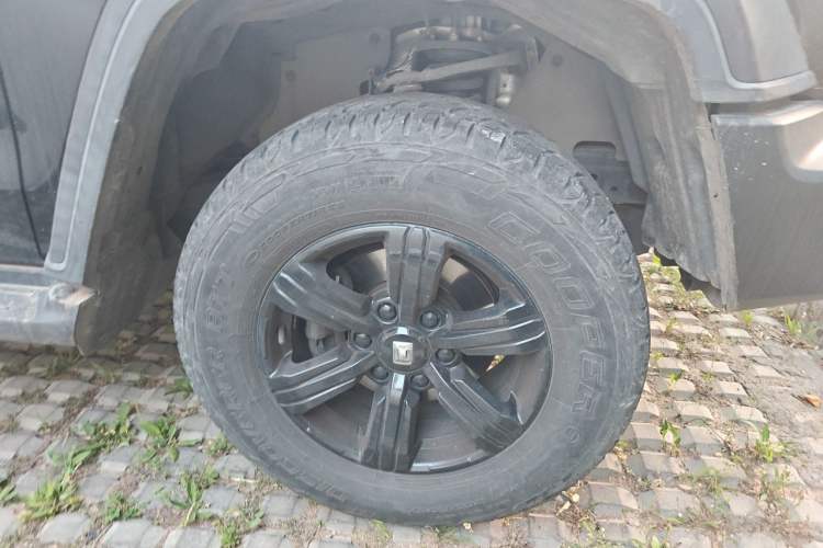 Used Tank 300 2021 2.0T Monet Tribute Limited Edition Right Front Wheel Hub