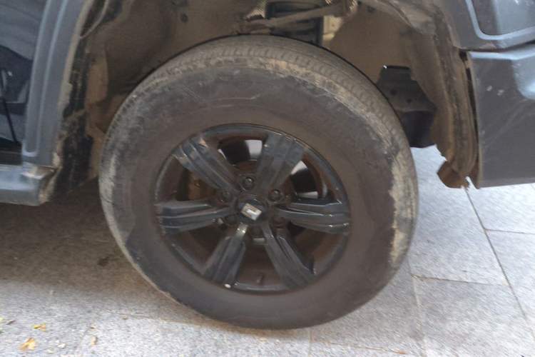 Used Tank 300 2021 Off-Road Edition 2.0T Challenger Right Front Wheel Hub