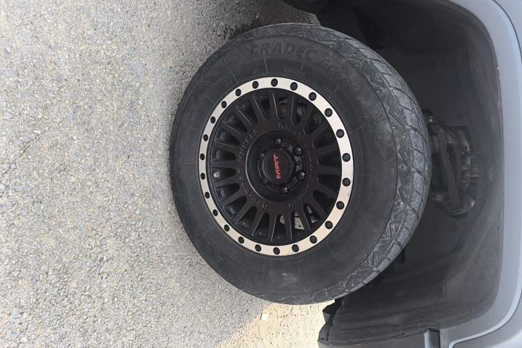 Used Tank 300 2021 Off-Road Edition 2.0T Conqueror Right Front Wheel Hub