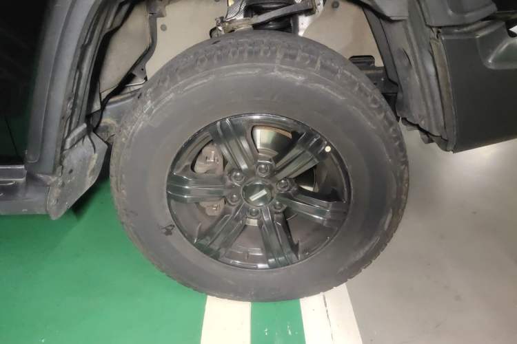 Used Tank 300 2021 Off-Road Edition 2.0T Conqueror Right Front Wheel Hub
