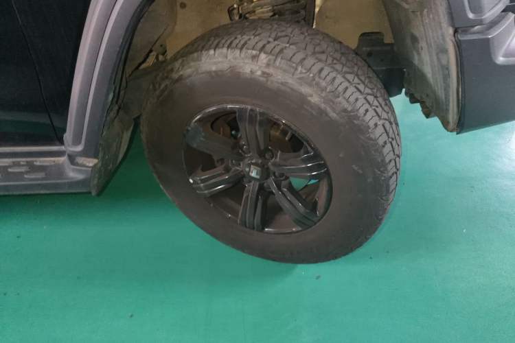 Used Tank 300 2021 Off-Road Edition 2.0T Conqueror Right Front Wheel Hub