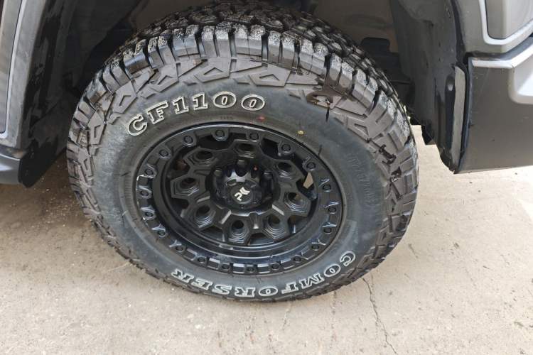 Used Tank 300 2021 Off-Road Edition 2.0T Challenger Right Front Wheel Hub