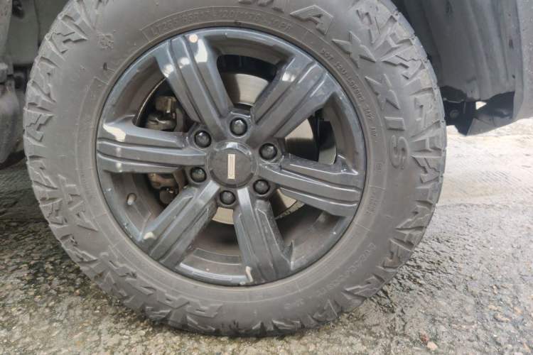 Used Tank 300 2021 Off-Road Edition 2.0T Challenger Right Front Wheel Hub