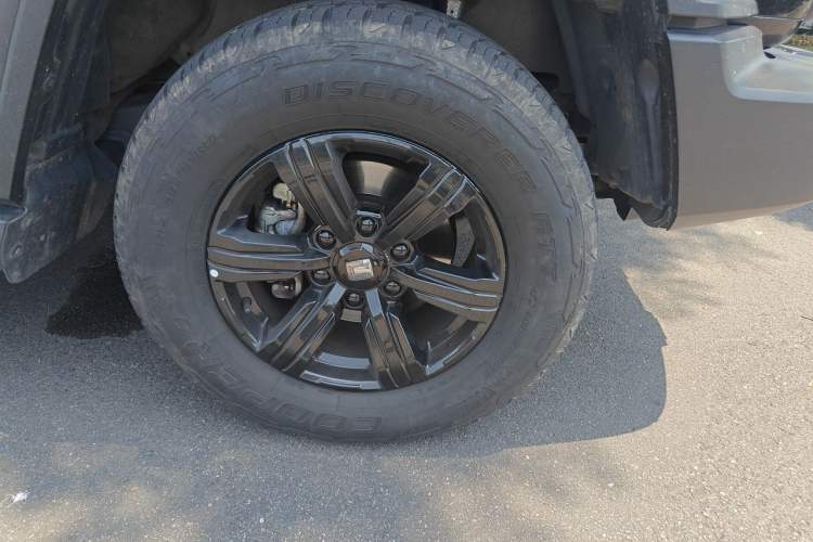 Used Tank 300 2021 Off-Road Edition 2.0T Challenger Right Front Wheel Hub