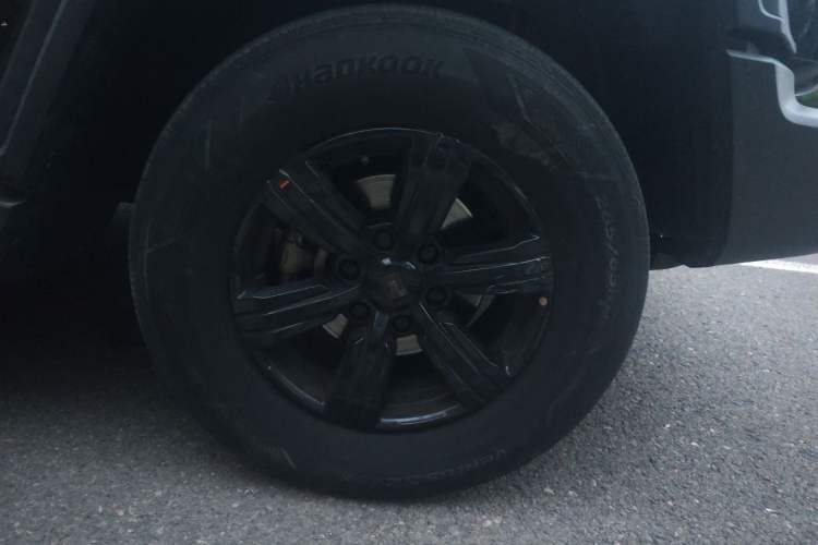 Used Tank 300 2021 Off-Road Edition 2.0T Challenger Right Front Wheel Hub