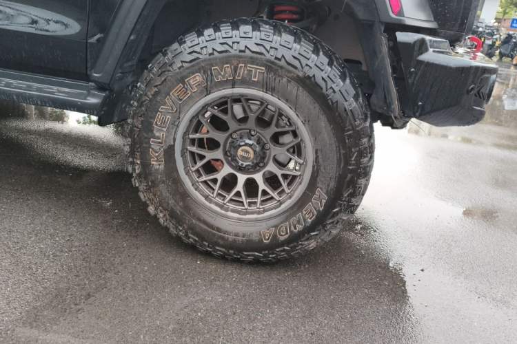 Used Tank 300 2021 Off-Road Edition 2.0T Conqueror Right Front Wheel Hub