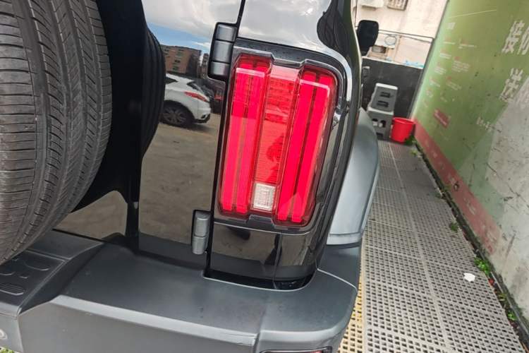 Used Tank 300 2021 Off-Road Edition 2.0T Conqueror Right Rear Taillight