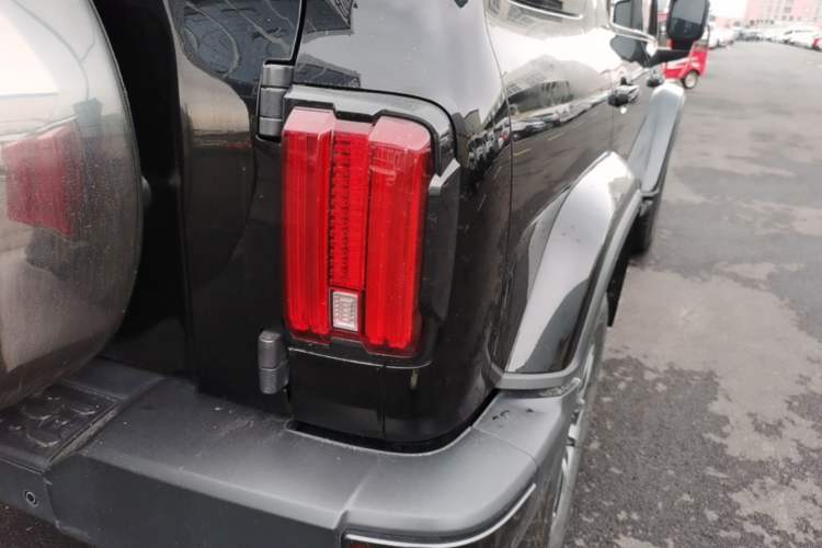 Used Tank 300 2021 City Edition 2.0T—Truly Stylish Right Rear Taillight