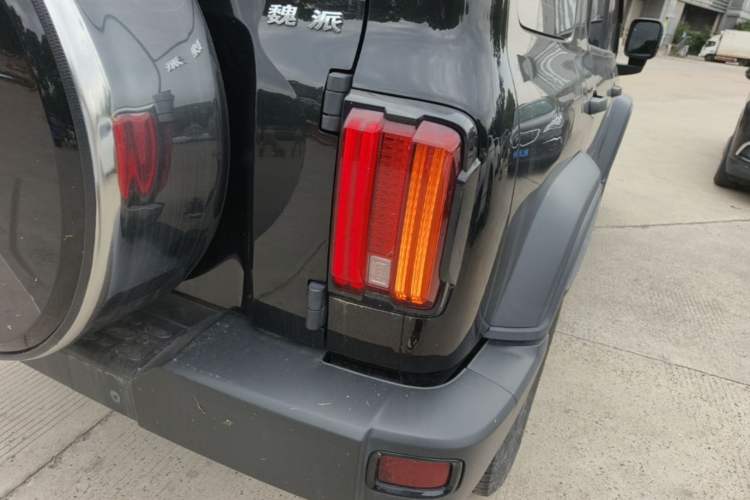 Used Tank 300 2021 Off-Road Edition 2.0T Challenger Right Rear Taillight