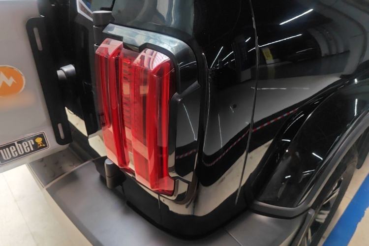 Used Tank 300 2021 City Edition 2.0T—Truly Stylish Right Rear Taillight