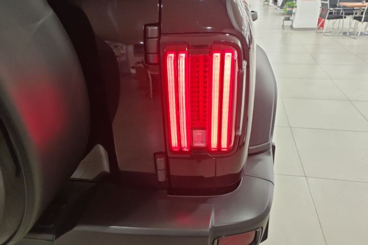 Used Tank 300 2021 Off-Road Edition 2.0T Challenger Right Rear Taillight
