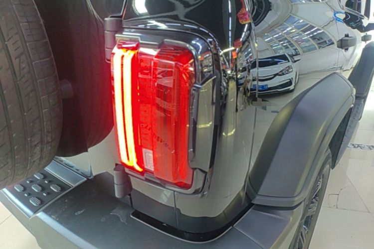 Used Tank 300 2021 Off-Road Edition 2.0T Challenger Right Rear Taillight