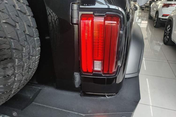 Used Tank 300 2021 Off-Road Edition 2.0T Conqueror Right Rear Taillight