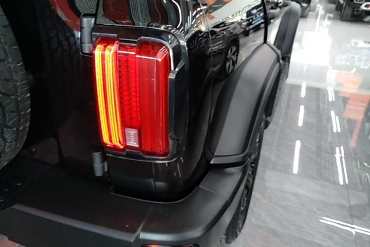 Used Tank 300 2021 Off-Road Edition 2.0T Conqueror Right Rear Taillight