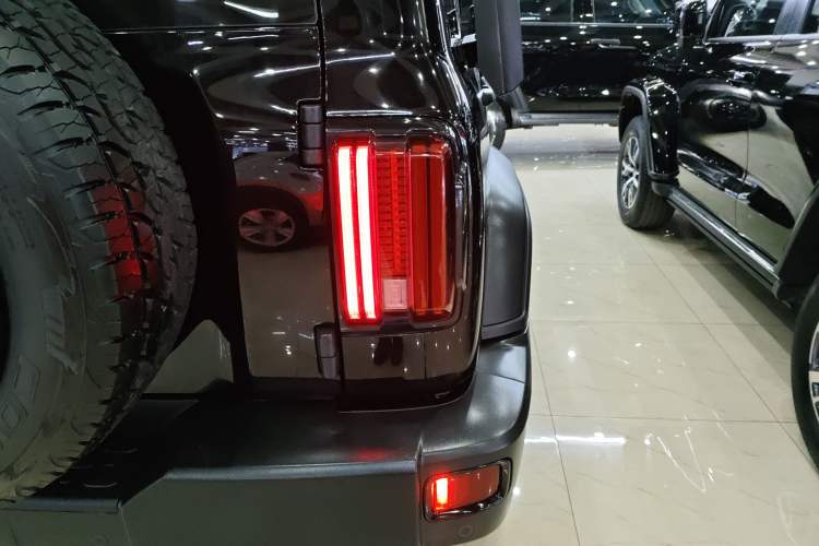 Used Tank 300 2021 Off-Road Edition 2.0T Conqueror Right Rear Taillight