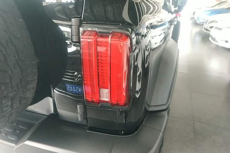 Used Tank 300 2021 Off-Road Edition 2.0T Conqueror Right Rear Taillight