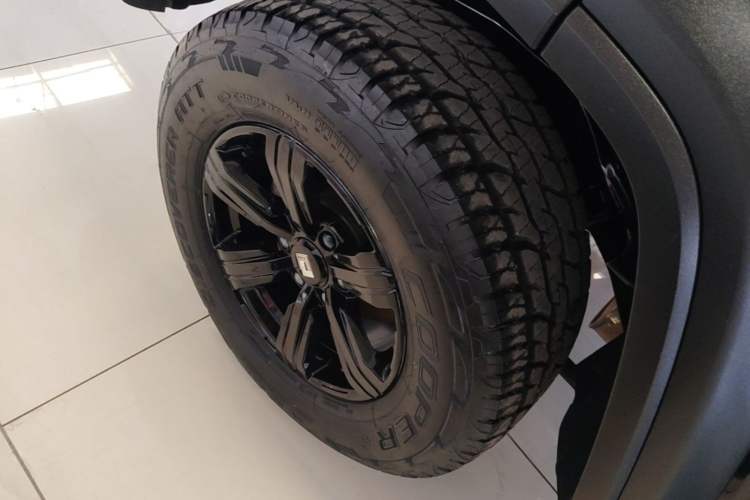 Used Tank 300 2021 Off-Road Edition 2.0T Conqueror Right Rear Wheel Hub