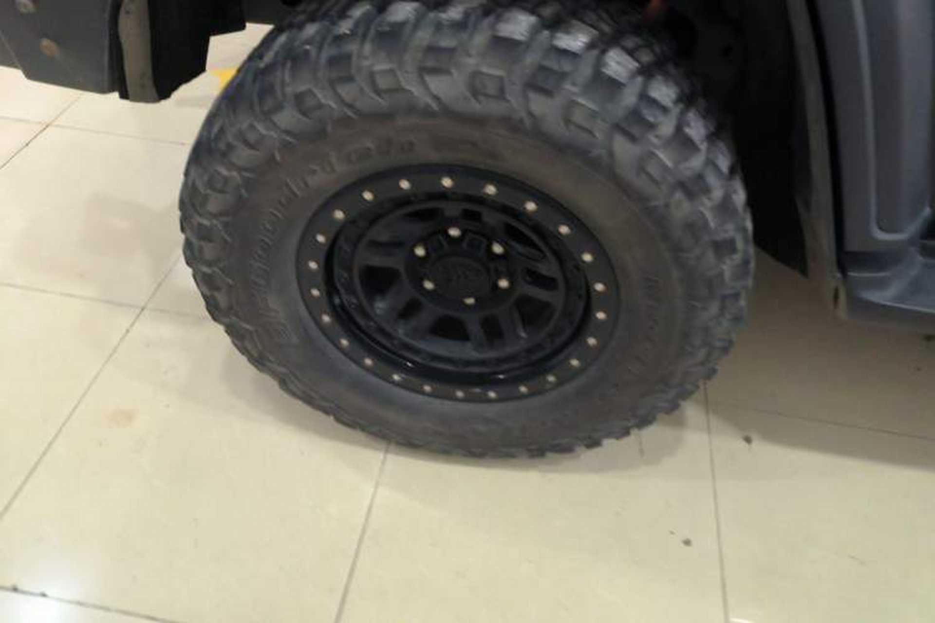 Used Tank 300 2021 Off-Road Edition 2.0T Conqueror Right Rear Wheel Hub