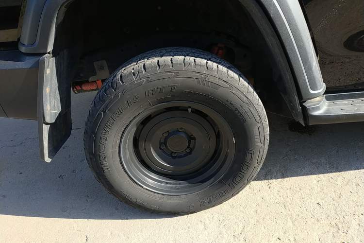 Used Tank 300 2021 Off-Road Edition 2.0T Conqueror Right Rear Wheel Hub
