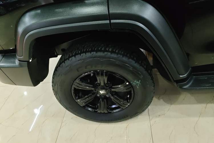 Used Tank 300 2021 Off-Road Edition 2.0T Conqueror Right Rear Wheel Hub