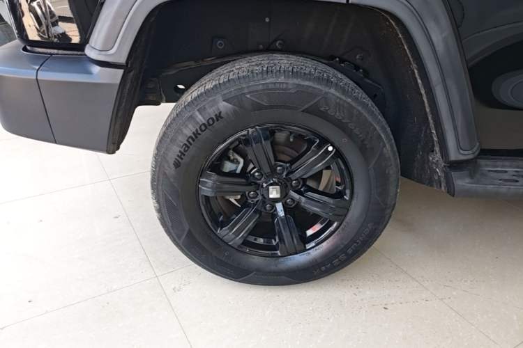 Used Tank 300 2021 Off-Road Edition 2.0T Challenger Right Rear Wheel Hub