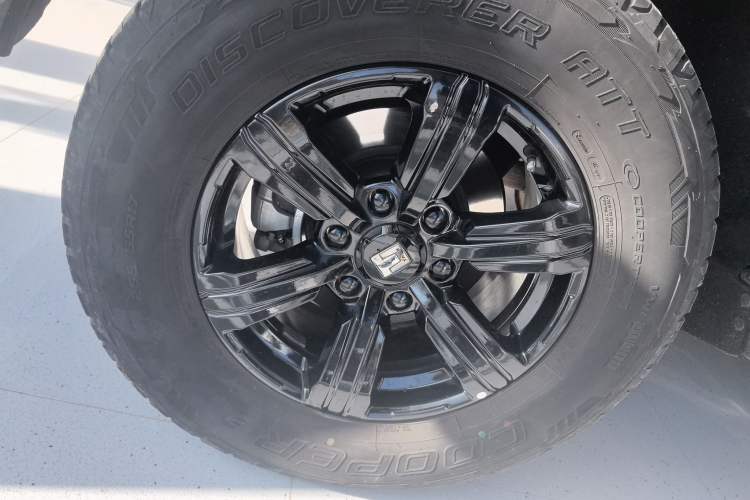 Used Tank 300 2021 Off-Road Edition 2.0T Conqueror Right Rear Wheel Hub