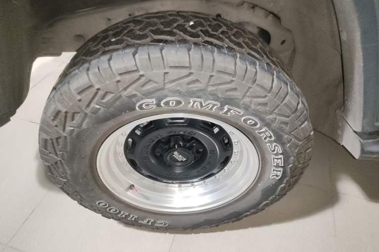 Used Tank 300 2021 Off-Road Edition 2.0T Challenger Right Rear Wheel Hub