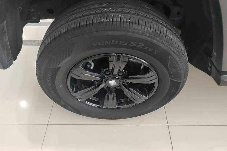 Used Tank 300 2021 Off-Road Edition 2.0T Conqueror Right Rear Wheel Hub