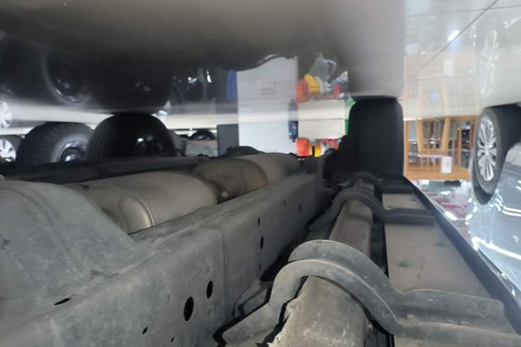 Used Tank 300 2021 Off-Road Edition 2.0T Conqueror Right Side Sill