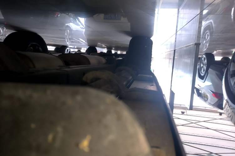 Used Tank 300 2021 Off-Road Edition 2.0T Conqueror Right Side Sill