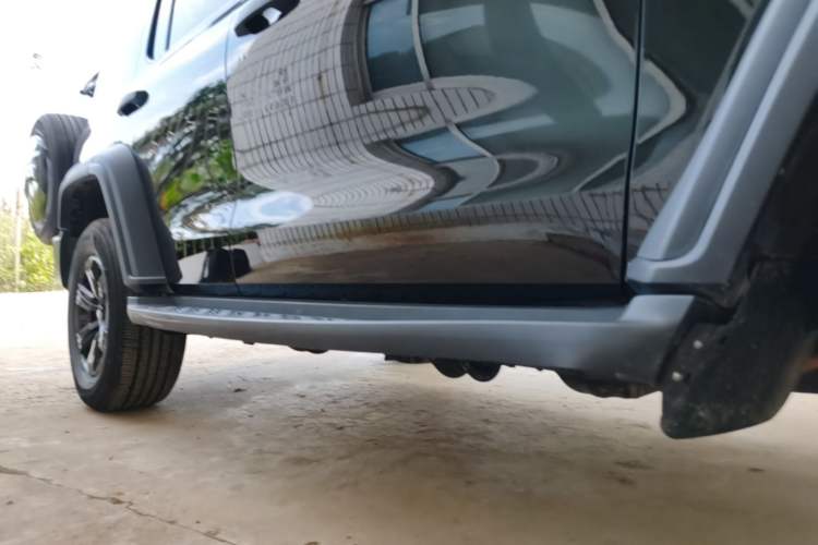 Used Tank 300 2021 Off-Road Edition 2.0T Conqueror Right Side Sill