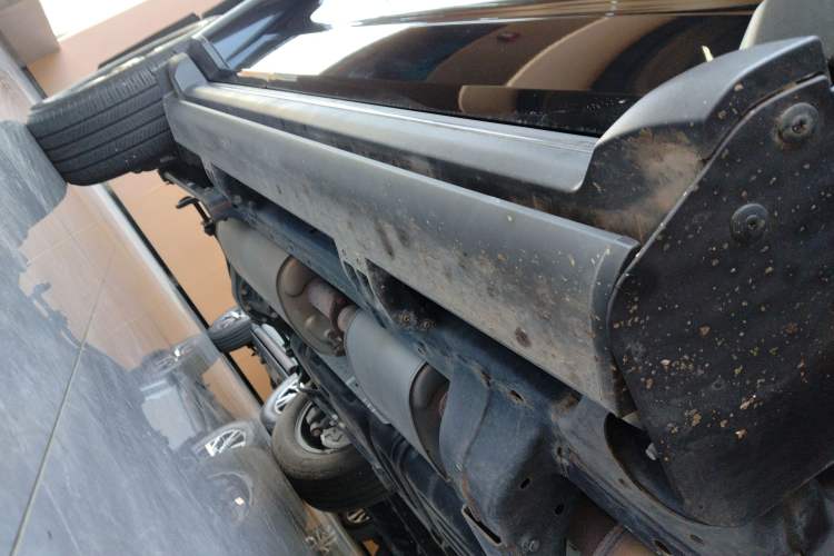 Used Tank 300 2021 City Edition 2.0T—Truly Stylish Right Side Sill