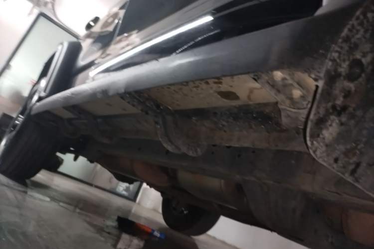 Used Tank 300 2021 Off-Road Edition 2.0T Conqueror Right Side Sill