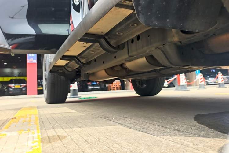 Used Tank 300 2021 Off-Road Edition 2.0T Conqueror Right Side Sill
