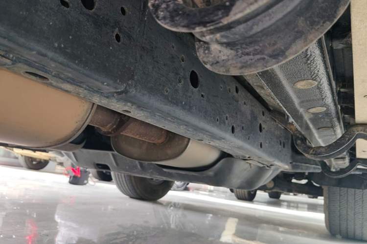 Used Tank 300 2021 Off-Road Edition 2.0T Conqueror Right Side Sill