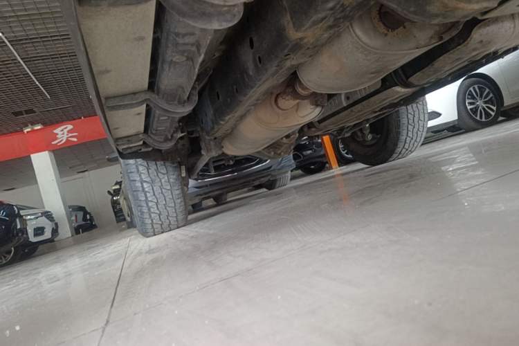 Used Tank 300 2021 Off-Road Edition 2.0T Challenger Right Side Sill