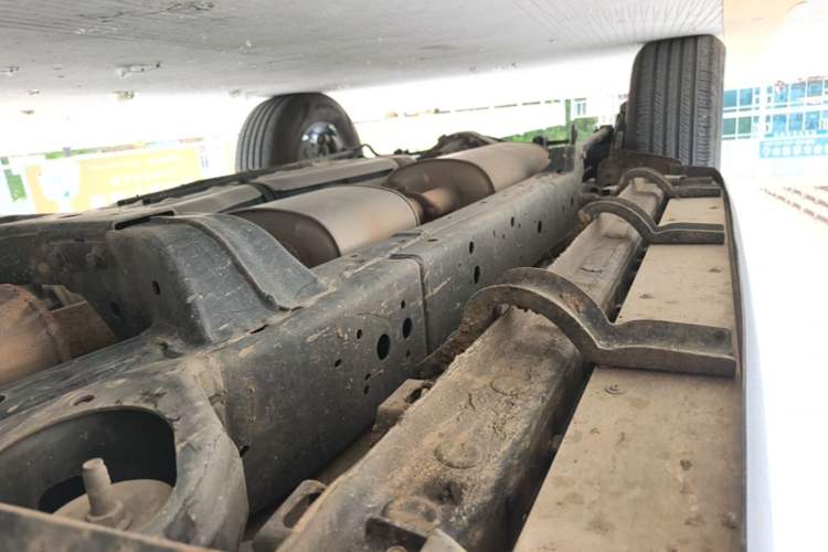 Used Tank 300 2021 Off-Road Edition 2.0T Challenger Right Side Sill