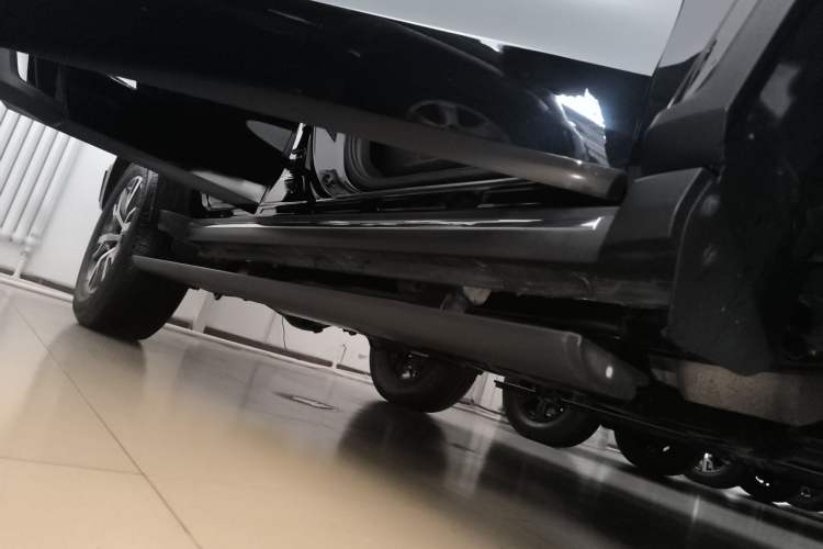 Used Tank 300 2021 City Edition 2.0T—Truly Stylish Right Side Sill