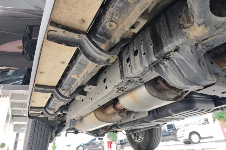 Used Tank 300 2021 City Edition 2.0T My Vision Model Right Side Sill