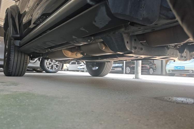Used Tank 300 2021 City Edition 2.0T—Truly Stylish Right Side Sill