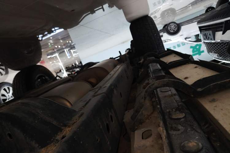 Used Tank 300 2021 Off-Road Edition 2.0T Challenger Right Side Sill