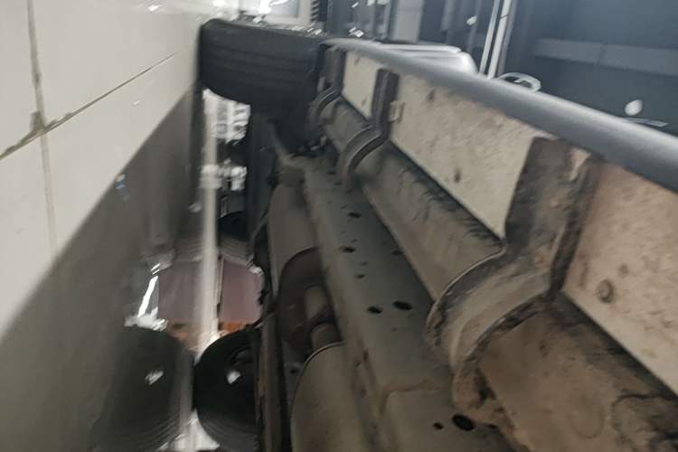 Used Tank 300 2021 Off-Road Edition 2.0T Conqueror Right Side Sill
