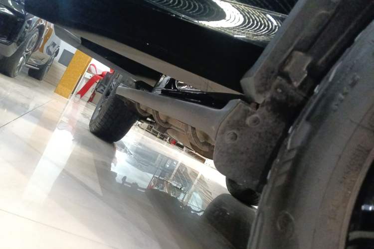 Used Tank 300 2021 Off-Road Edition 2.0T Conqueror Right Side Sill