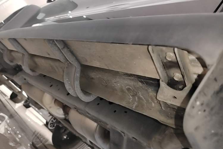 Used Tank 300 2021 Off-Road Edition 2.0T Conqueror Right Side Sill