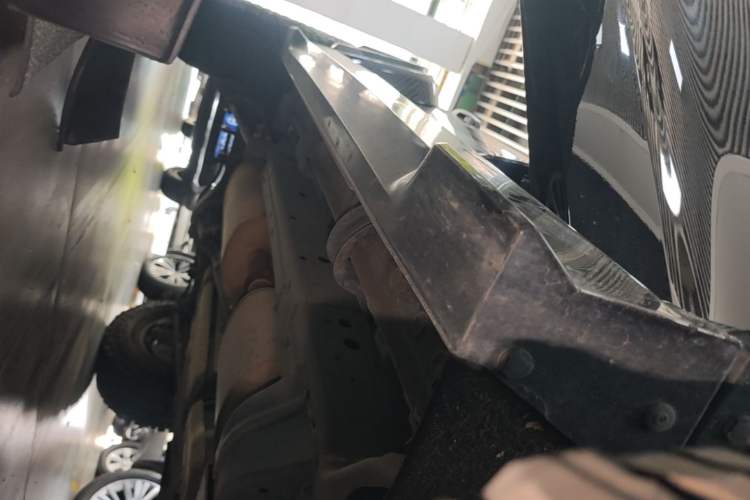 Used Tank 300 2021 Off-Road Edition 2.0T Conqueror Right Side Sill